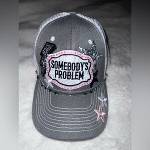 Trucker hat with hat chain